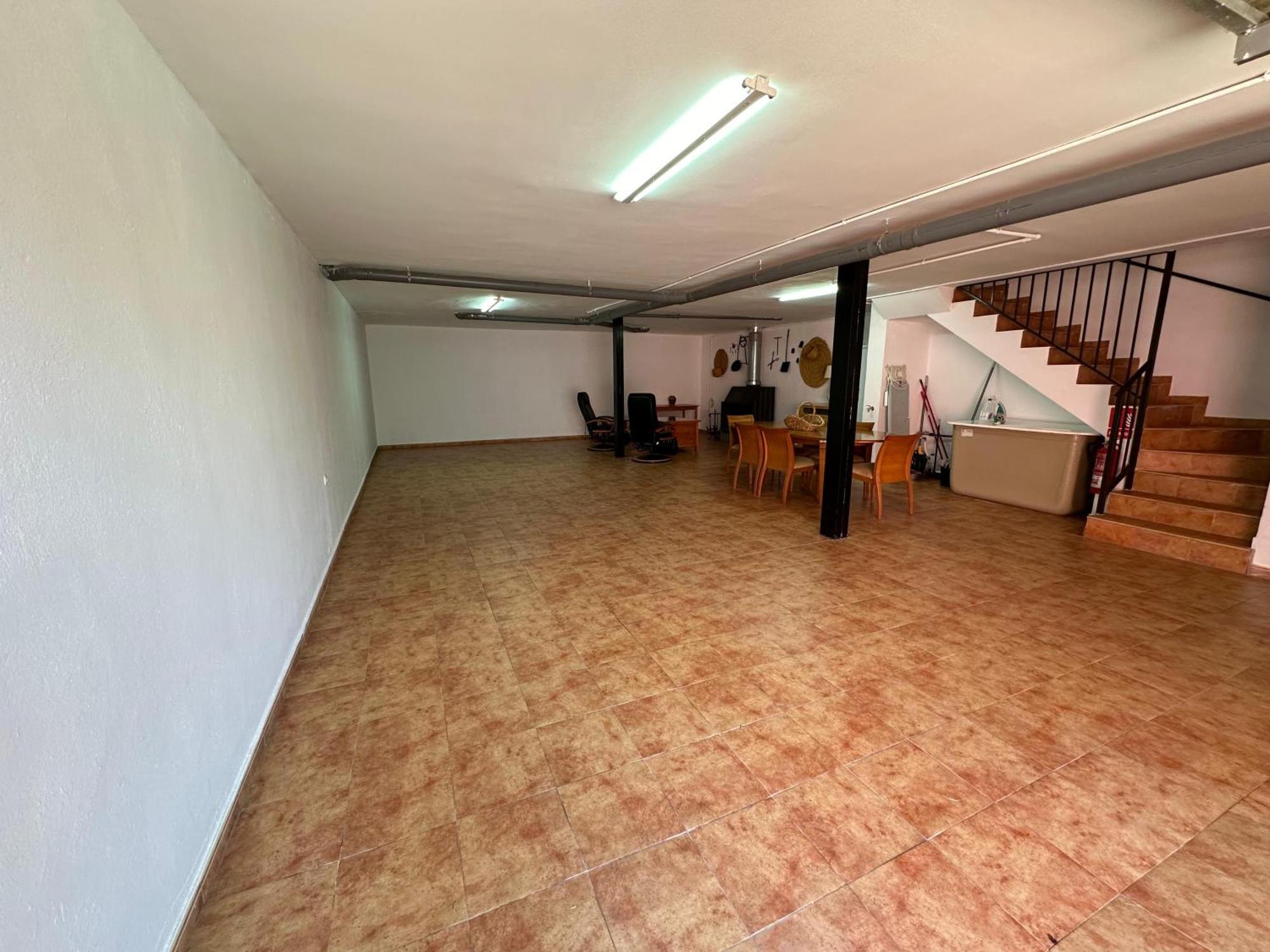 Вилла Casa Grande De Tres Plantas Con Parking Gratis Линарес Экстерьер фото